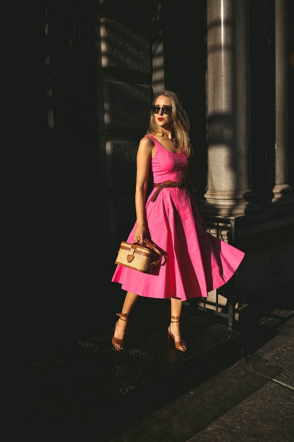 Прелестные идеи платьев миди в сезоне 2026 – модные образы и тренды