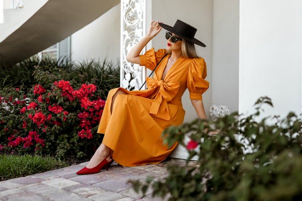 Прелестные идеи платьев миди в сезоне 2026 – модные образы и тренды