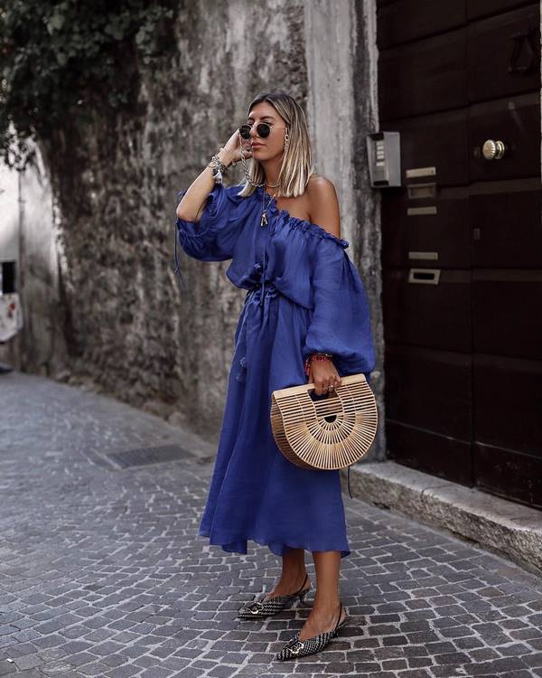 Прелестные идеи платьев миди в сезоне 2026 – модные образы и тренды