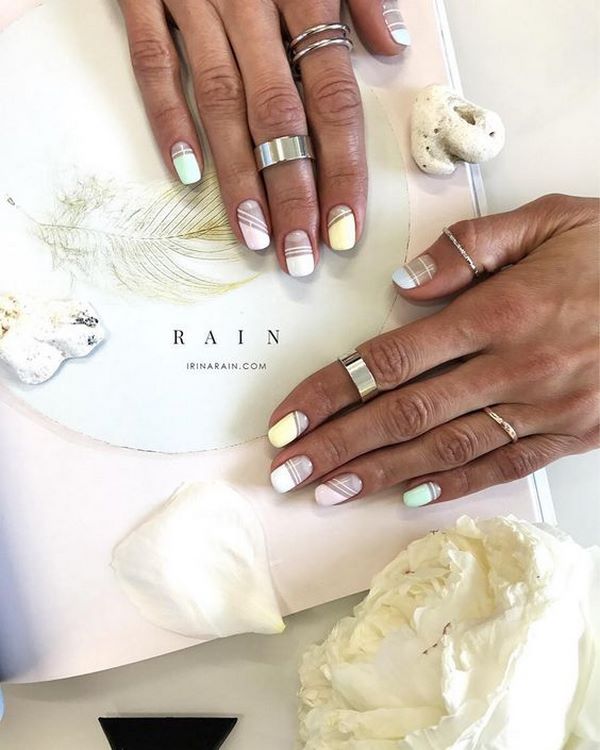 Нежнейший светлый маникюр 2026: новые идеи на фото