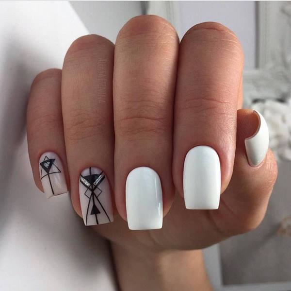 Нежнейший светлый маникюр 2026: новые идеи на фото