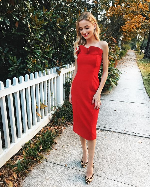 Прелестные идеи платьев миди в сезоне 2026 – модные образы и тренды