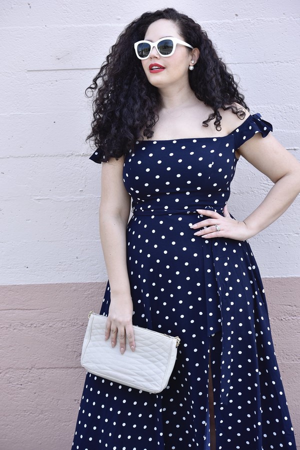 Как одеваться полным женщинам летом в сезоне 2026 – лучшие фото-образы