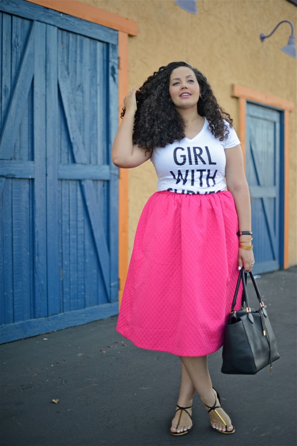 Как одеваться полным женщинам летом в сезоне 2026 – лучшие фото-образы