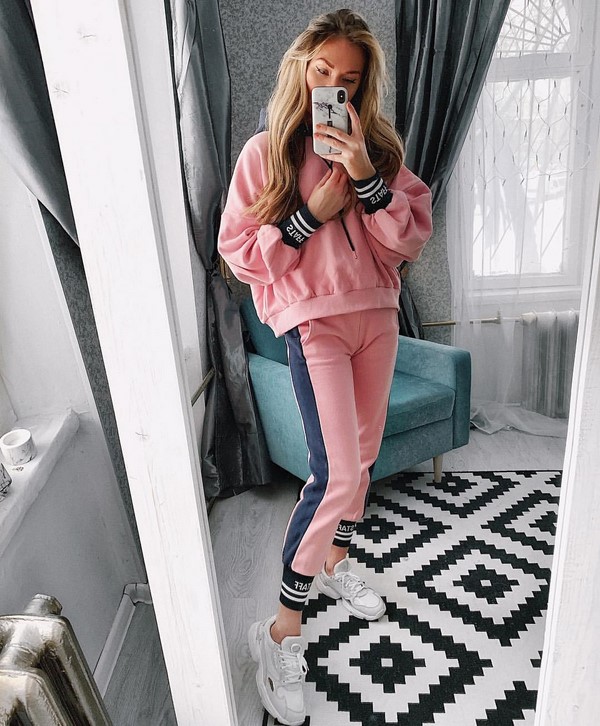 Женские спортивные костюмы 2026: топ-10 трендов на фото