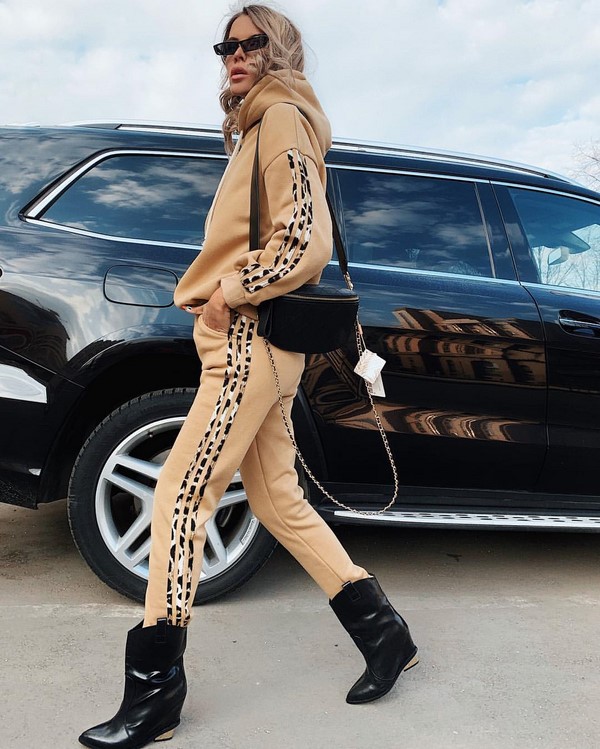 Женские спортивные костюмы 2026: топ-10 трендов на фото