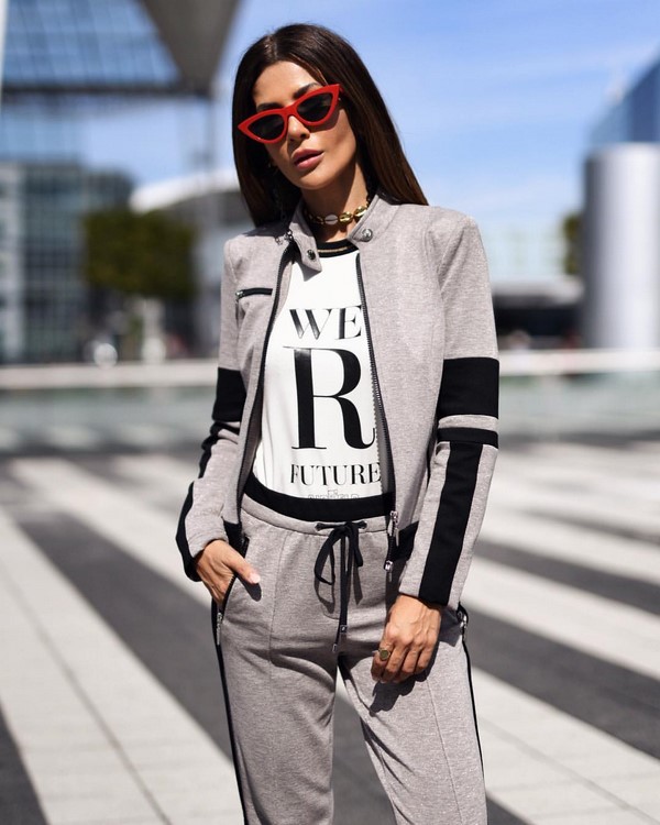 Женские спортивные костюмы 2026: топ-10 трендов на фото