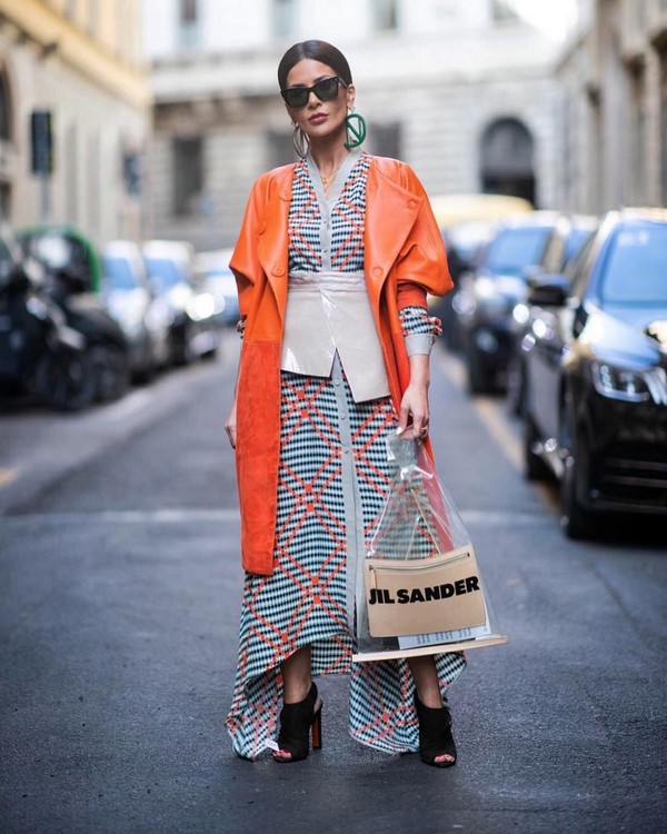 Модный тренч 2026: лучшие модели и фасоны женских плащей и тренчкотов