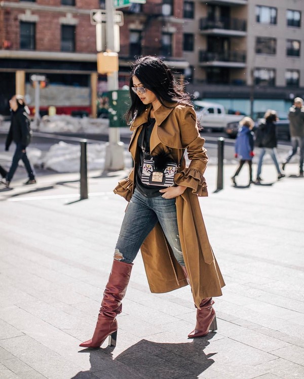 Модный тренч 2026: лучшие модели и фасоны женских плащей и тренчкотов