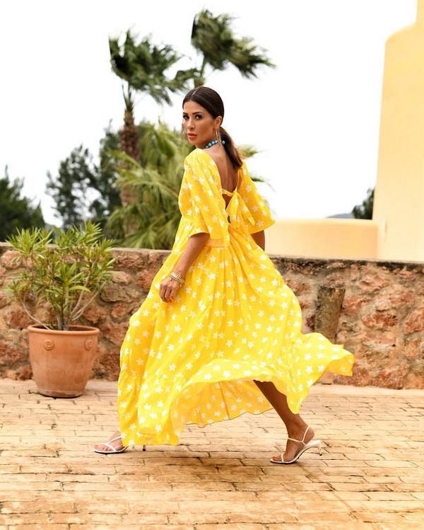 Эффектнейшее платье с узором 2026: ТОП-8 трендов на платья с принтами