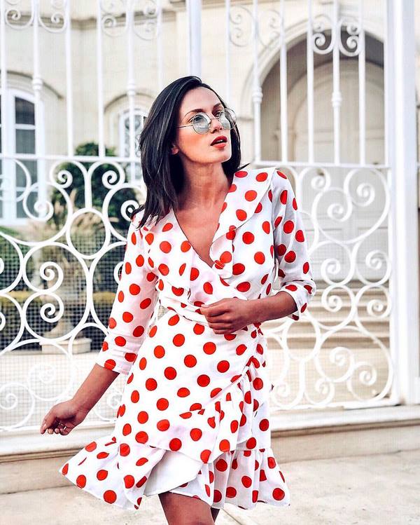 Эффектнейшее платье с узором 2026: ТОП-8 трендов на платья с принтами