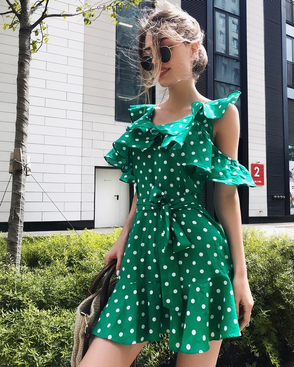 Эффектнейшее платье с узором 2026: ТОП-8 трендов на платья с принтами