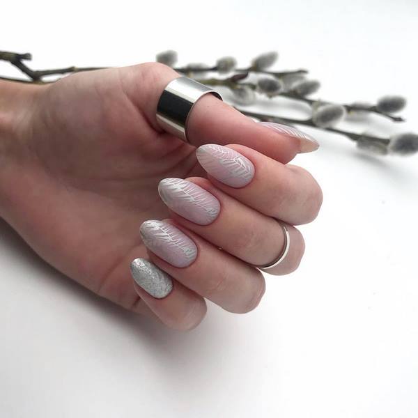 Утонченный маникюр «миндаль» 2026: новые образы дизайна миндальных ногтей