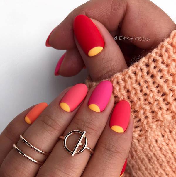 Утонченный маникюр «миндаль» 2026: новые образы дизайна миндальных ногтей