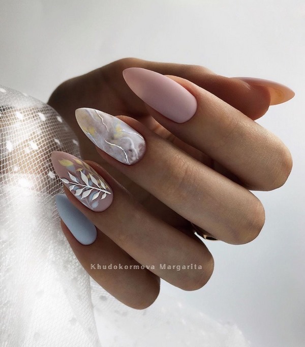 Утонченный маникюр «миндаль» 2026: новые образы дизайна миндальных ногтей