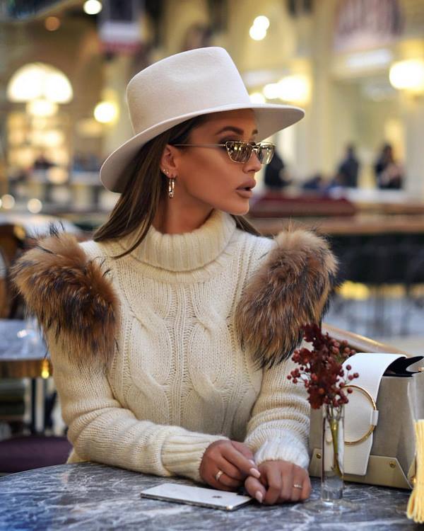 Топовые новинки вязаной одежды 2026: великолепные аутфиты с вязаными вещами