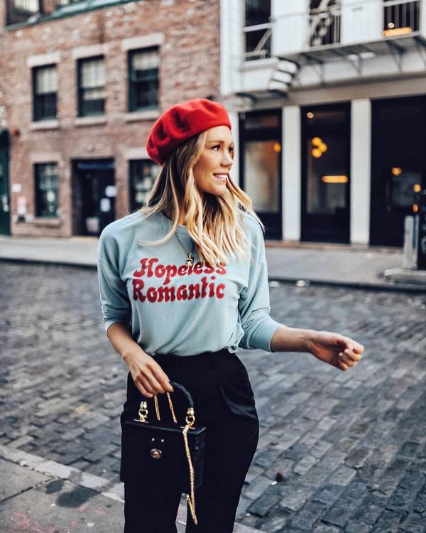 Модные тренды на женские свитшоты 2026: топ-10 топовых моделей