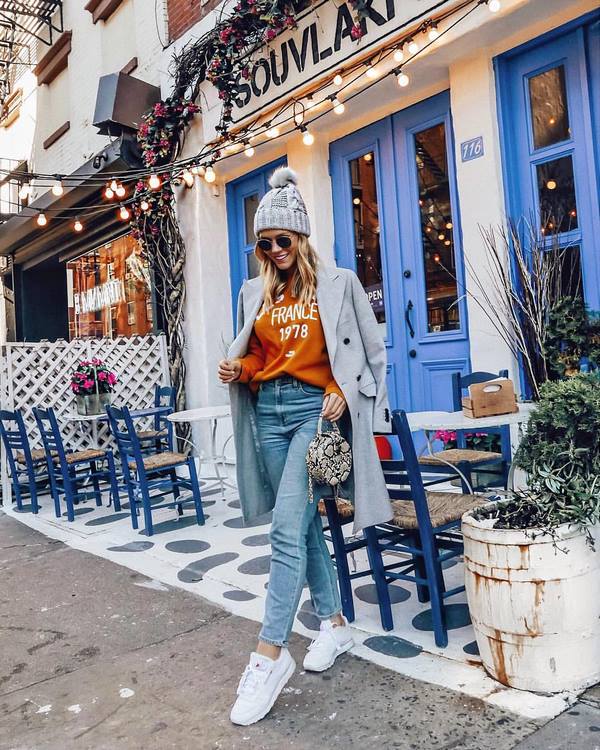 Модные тренды на женские свитшоты 2026: топ-10 топовых моделей