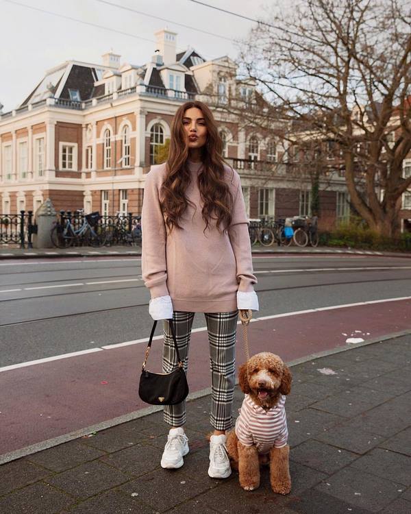 Модные тренды на женские свитшоты 2026: топ-10 топовых моделей