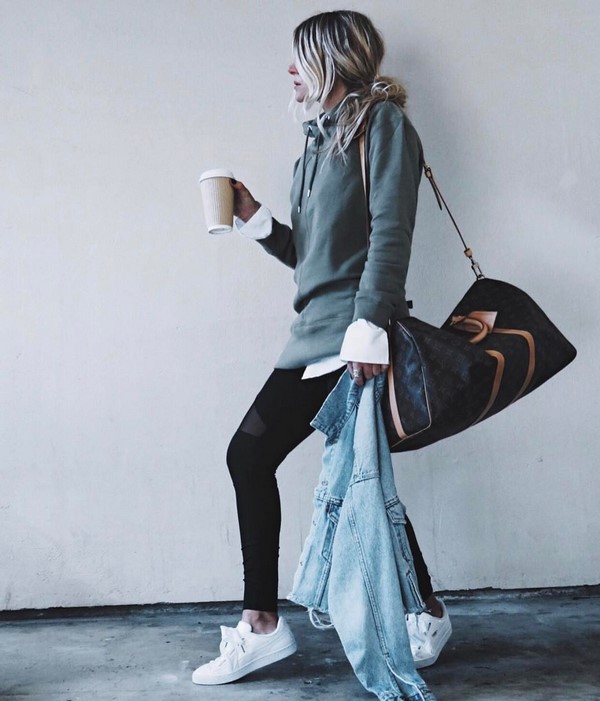 Модные тренды на женские свитшоты 2026: топ-10 топовых моделей