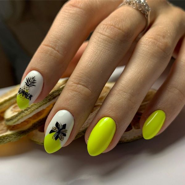 Модные ногти с цветами 2026: новинки и тренды цветочного нейл-арта