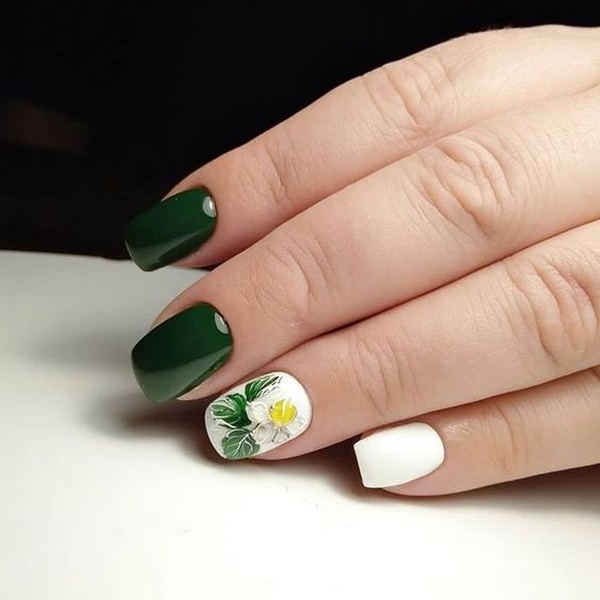 Модные ногти с цветами 2026: новинки и тренды цветочного нейл-арта