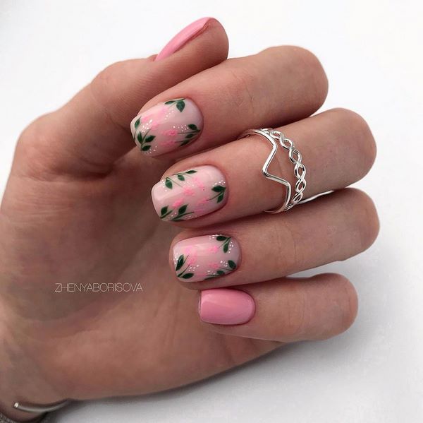 Модные ногти с цветами 2026: новинки и тренды цветочного нейл-арта