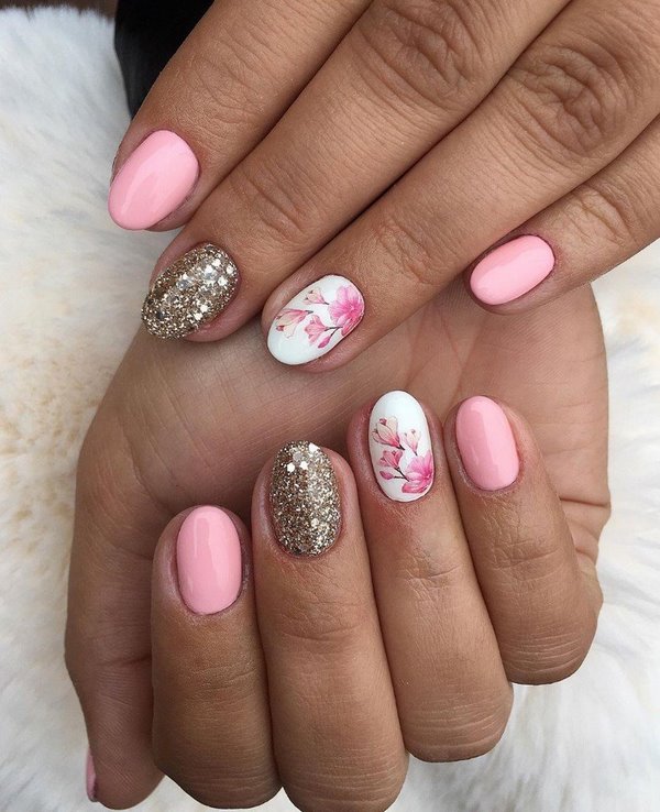 Модные ногти с цветами 2026: новинки и тренды цветочного нейл-арта