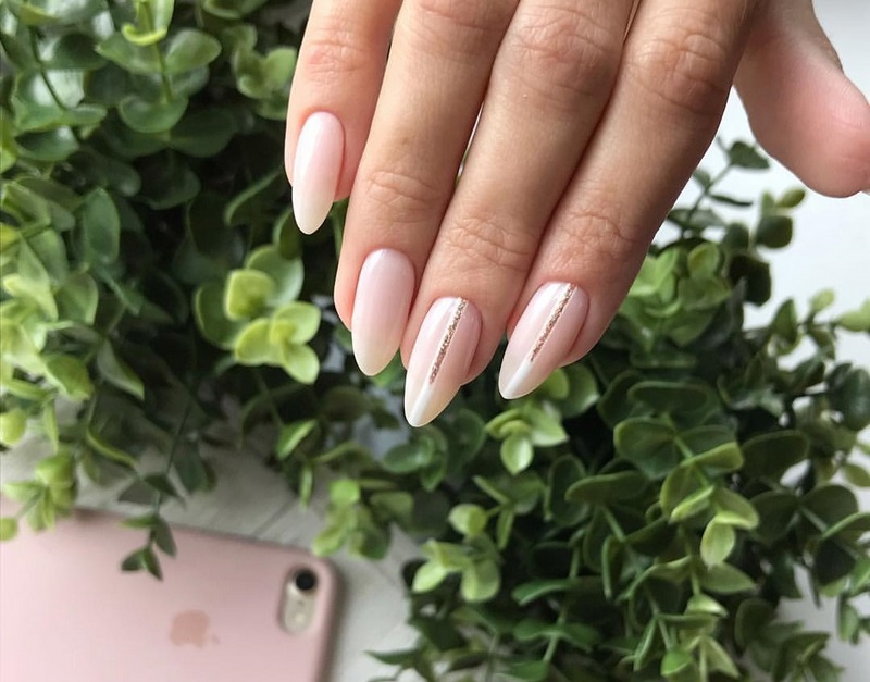 Утонченный маникюр «миндаль» 2026: новые образы дизайна миндальных ногтей