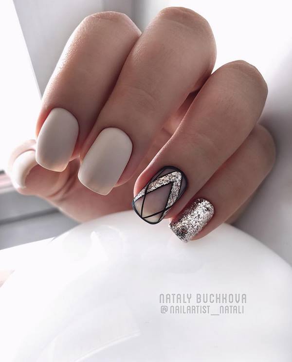 Идеальный бежевый в новых техниках: последние тенденции бежевого нейл-дизайна 2026
