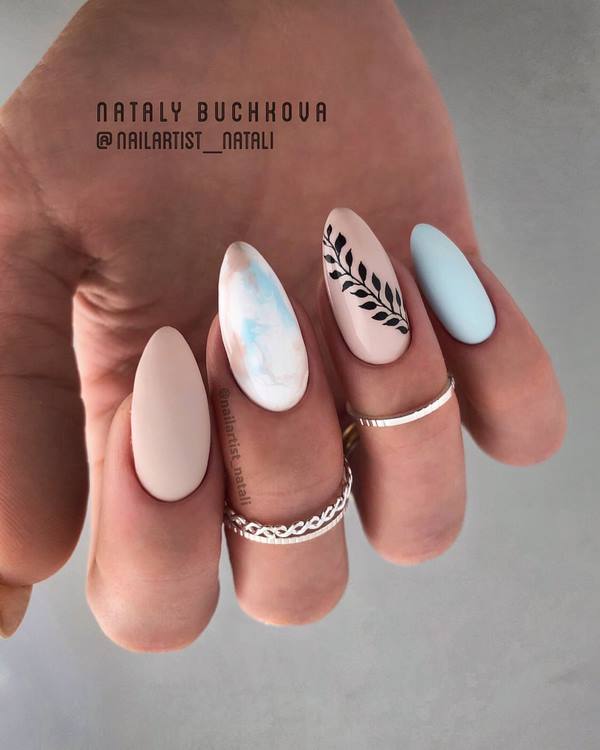 Идеальный бежевый в новых техниках: последние тенденции бежевого нейл-дизайна 2026