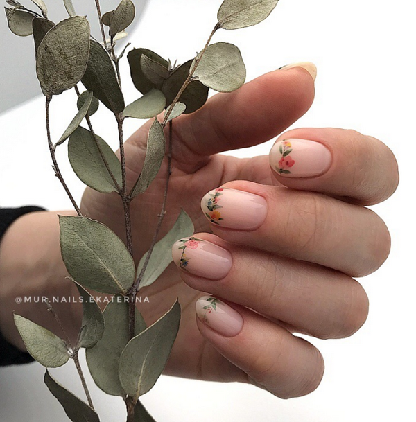 Милый дизайн овальных ногтей 2026 – модные новинки, образы и техники