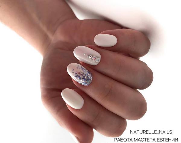 Милый дизайн овальных ногтей 2026 – модные новинки, образы и техники