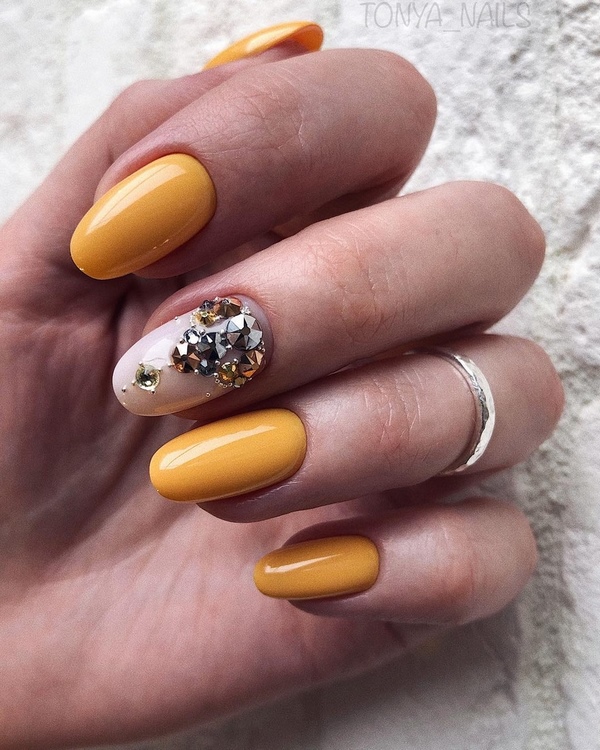 Милый дизайн овальных ногтей 2026 – модные новинки, образы и техники