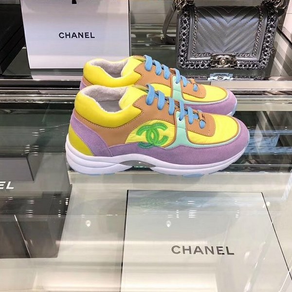 Лучшие пары кроссовок 2026 – тренды и новинки кроссовок на фото