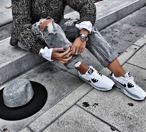 Лучшие пары кроссовок 2026 – тренды и новинки кроссовок на фото