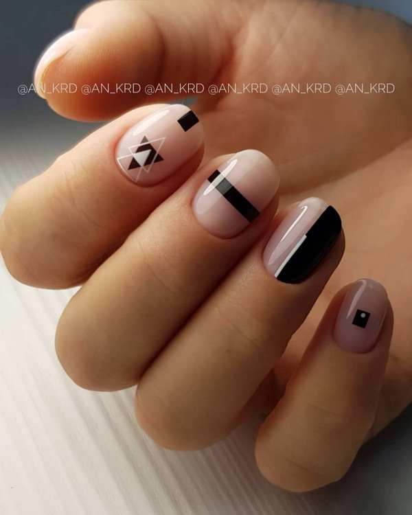 Безупречный маникюр на средние ногти 2026 – уникальные идеи и стили