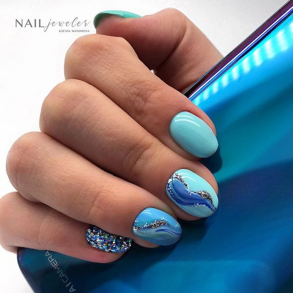 Безупречный маникюр на средние ногти 2026 – уникальные идеи и стили