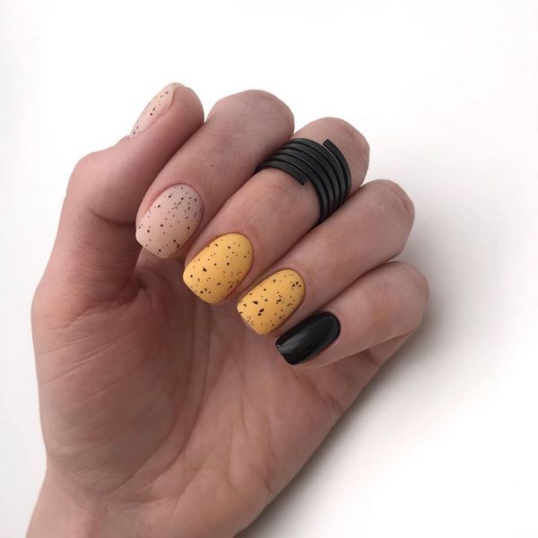 Безупречный маникюр на средние ногти 2026 – уникальные идеи и стили