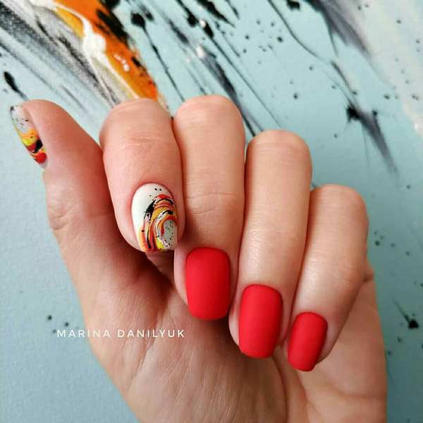 Безупречный маникюр на средние ногти 2026 – уникальные идеи и стили