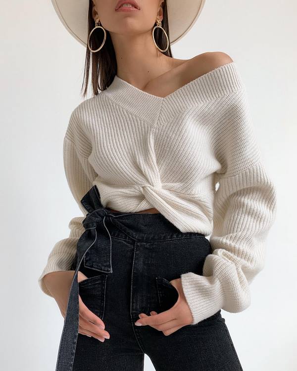 Самые красивые модели свитеров на весну – новые тенденции и фасоны 2026