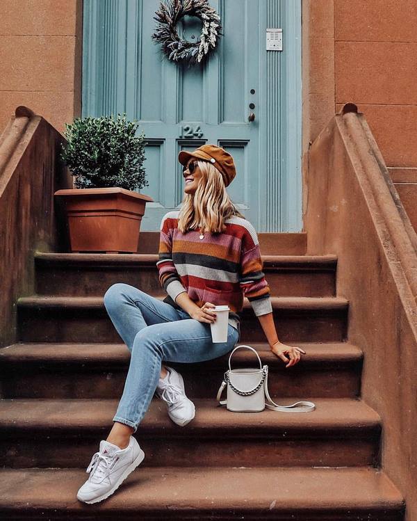 Самые красивые модели свитеров на весну – новые тенденции и фасоны 2026