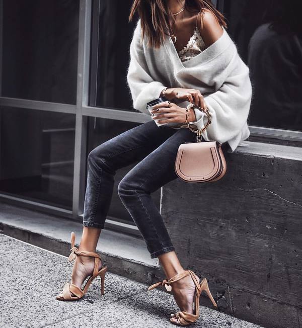 Самые красивые модели свитеров на весну – новые тенденции и фасоны 2026