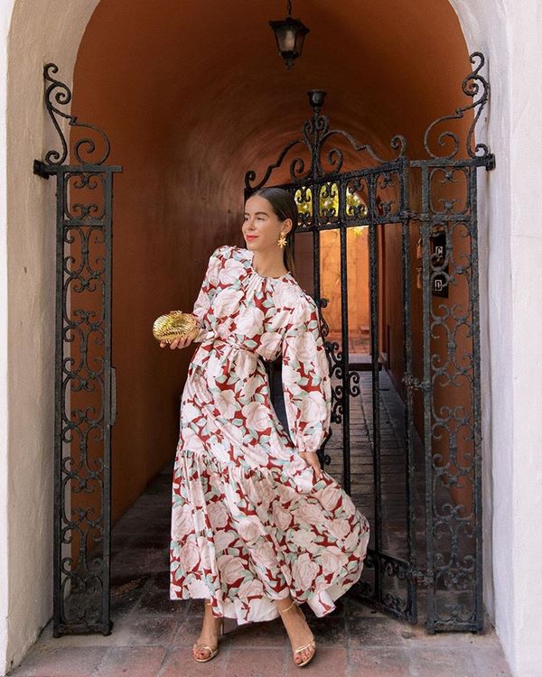 Новые тенденции моды на платья 2026 – красивые луки с платьями в разных стилях