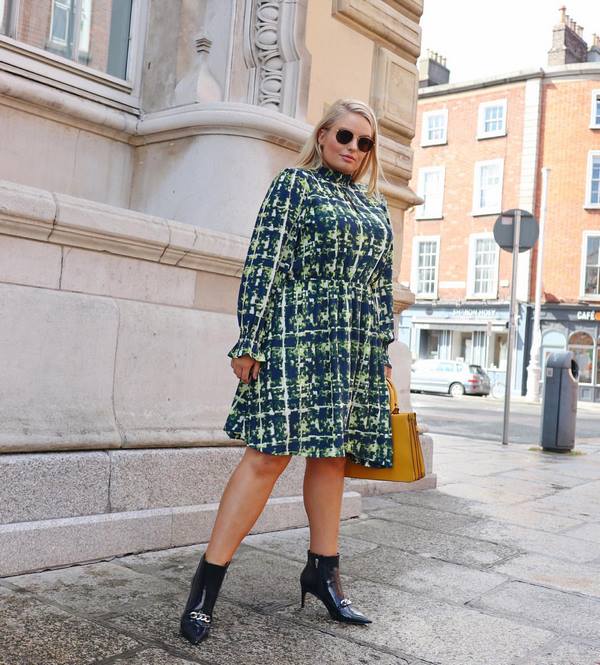 Новые тенденции моды на платья 2026 – красивые луки с платьями в разных стилях