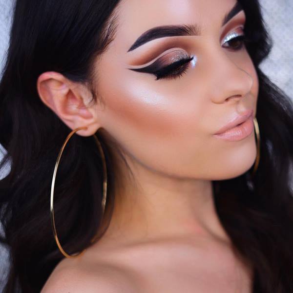 Шикарные идеи вечернего макияжа 2026 – топ-10 тенденций модного мейкапа на вечер