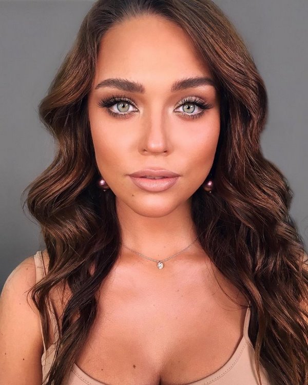 Шикарные идеи вечернего макияжа 2026 – топ-10 тенденций модного мейкапа на вечер