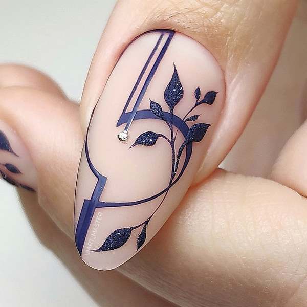 Захватывающий нейл-арт 2026: свежие фото-примеры маникюра с рисунком