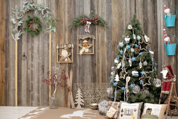 Какой декор станет мегапопулярным на Новый 2027 год: свежие идеи оформления на фото