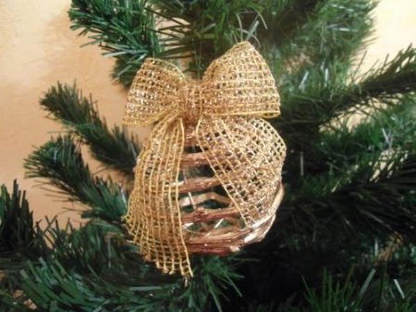 Какой декор станет мегапопулярным на Новый 2027 год: свежие идеи оформления на фото